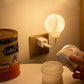 Luz nocturna inteligente con forma de luna y activación por voz