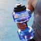 Botella de Agua con Forma de Mancuerna