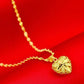 [Una celebración del amor] Un hermoso y delicado collar con forma de corazón