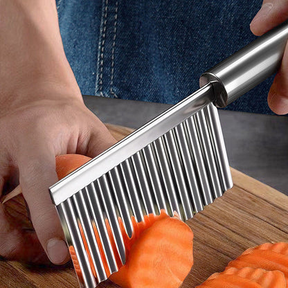 Cuchillo de acero inoxidable con corte ondulad