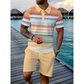 Conjunto de dos piezas para hombre: camisa y pantalón corto.