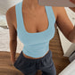 Camiseta sin mangas ajustada de cuello en U acanalada para mujer